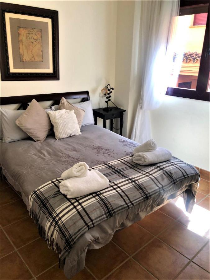 Elegant 2Br Apartment Puerto Banus Marbella Just 12 Minutes Away By G00Giemaps Estepona Buitenkant foto