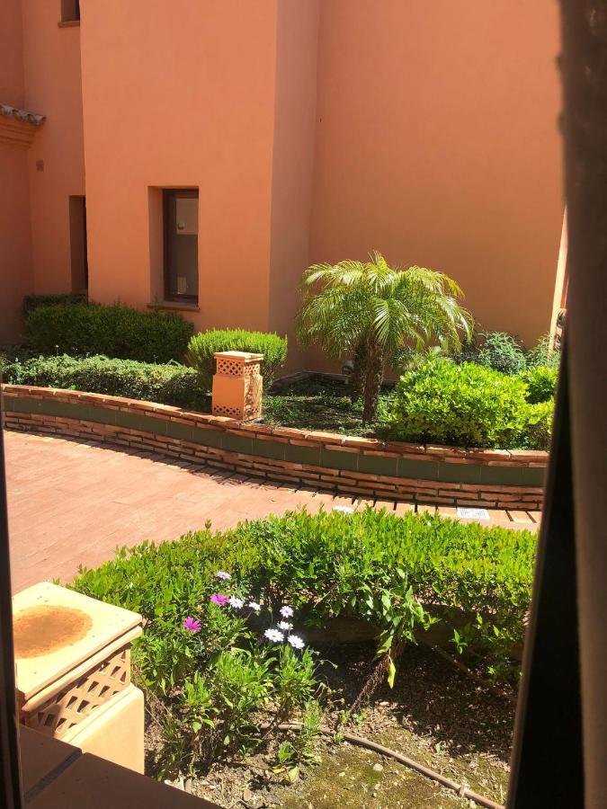 Elegant 2Br Apartment Puerto Banus Marbella Just 12 Minutes Away By G00Giemaps Estepona Buitenkant foto