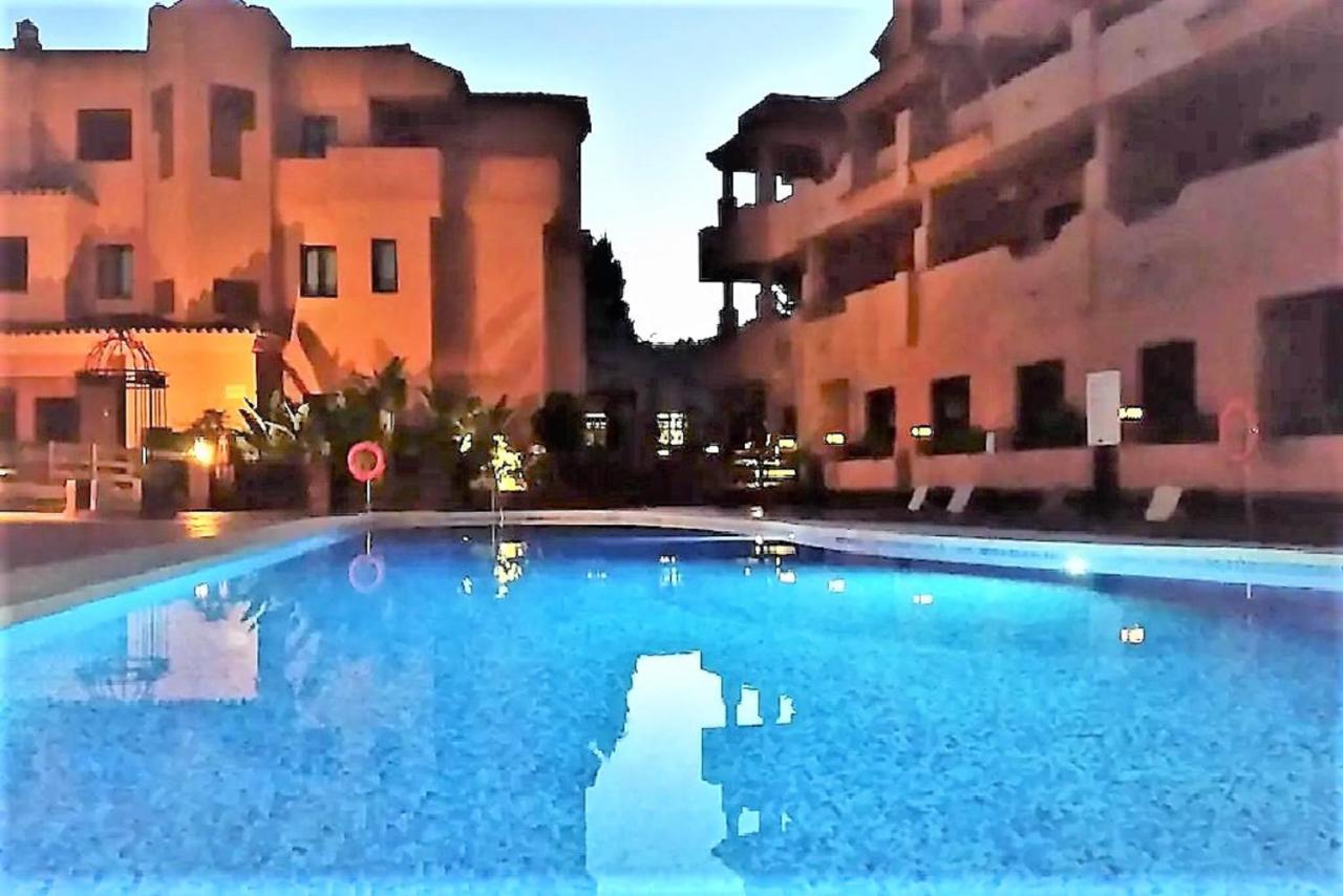 Elegant 2Br Apartment Puerto Banus Marbella Just 12 Minutes Away By G00Giemaps Estepona Buitenkant foto