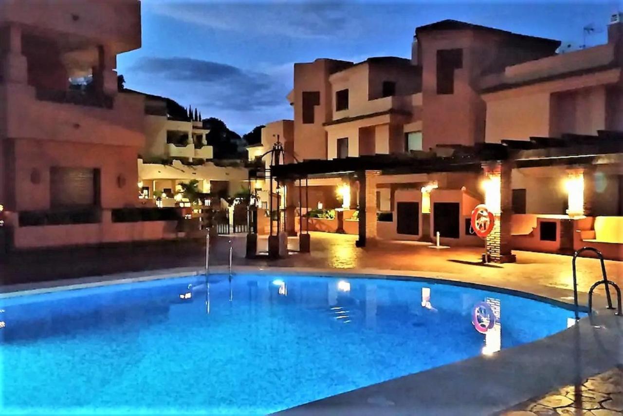 Elegant 2Br Apartment Puerto Banus Marbella Just 12 Minutes Away By G00Giemaps Estepona Buitenkant foto