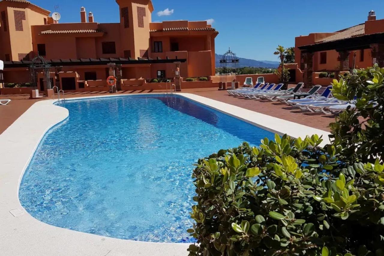 Elegant 2Br Apartment Puerto Banus Marbella Just 12 Minutes Away By G00Giemaps Estepona Buitenkant foto